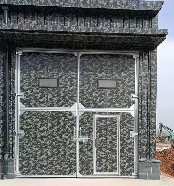 托里工业平开门