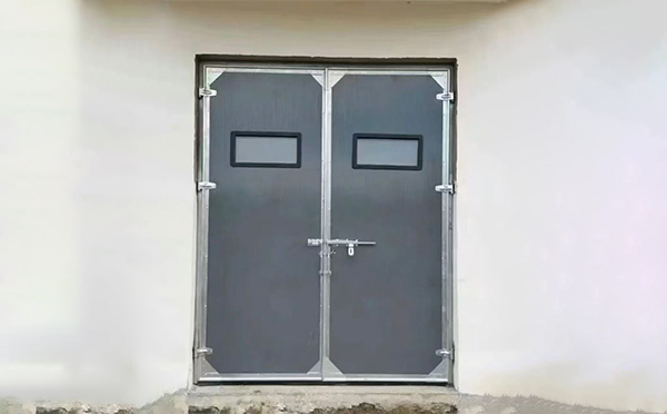 托里工业门在高温作业区域的运行表现